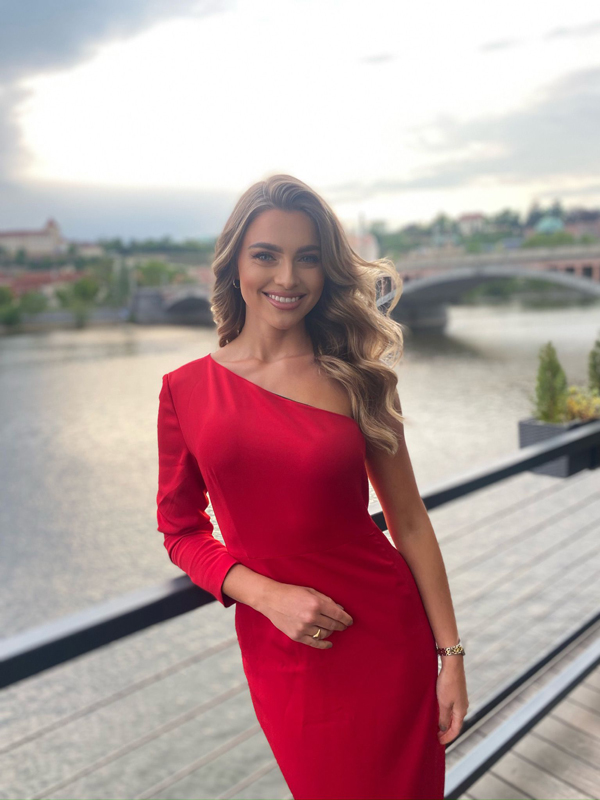 Karolína Syroťuková